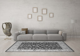 Machine Washable Oriental Gray Industrial Rug in a Living Room,, wshurb667gry