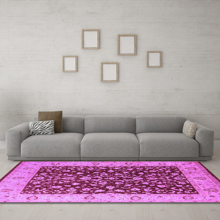 Machine Washable Oriental Purple Industrial Area Rugs in a Living Room, wshurb667pur