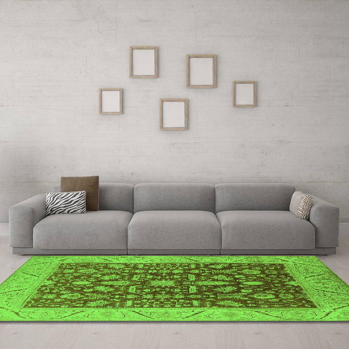 Machine Washable Oriental Green Industrial Area Rugs in a Living Room,, wshurb668grn