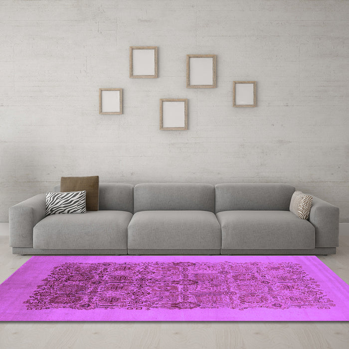 Machine Washable Oriental Purple Industrial Area Rugs in a Living Room, wshurb674pur