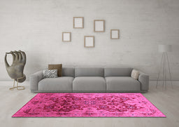 Machine Washable Oriental Pink Traditional Rug in a Living Room, wshurb676pnk