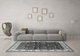 Machine Washable Oriental Gray Industrial Rug in a Living Room,, wshurb681gry