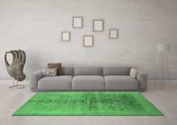 Machine Washable Oriental Emerald Green Industrial Area Rugs in a Living Room,, wshurb682emgrn