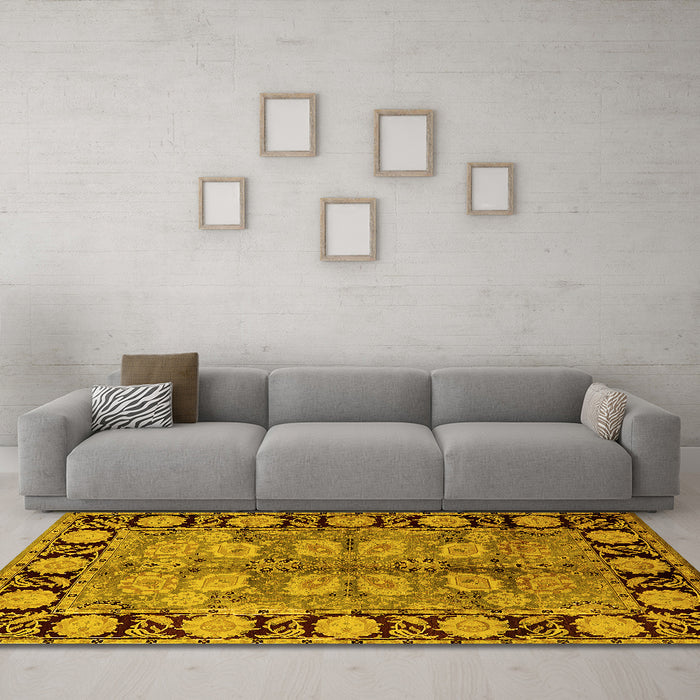 Machine Washable Oriental Yellow Traditional Rug in a Living Room, wshurb683yw