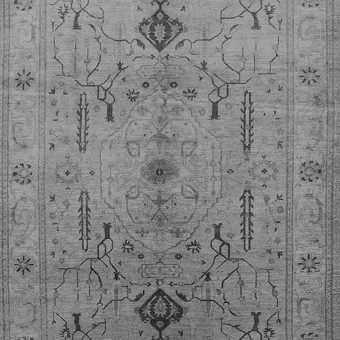 Machine Washable Oriental Gray Traditional Rug, wshurb685gry