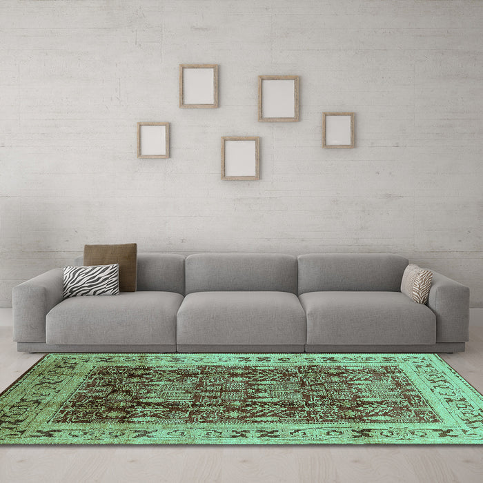 Machine Washable Oriental Turquoise Traditional Area Rugs in a Living Room,, wshurb690turq