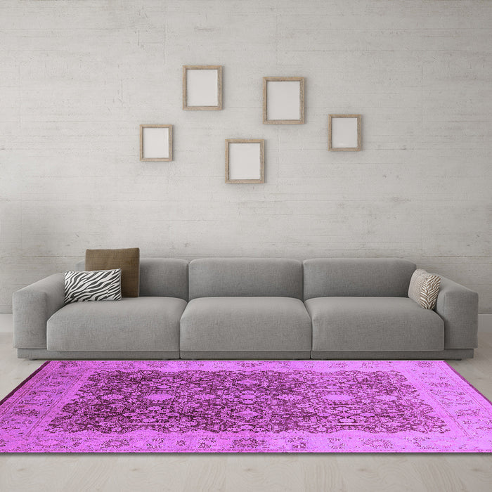 Machine Washable Oriental Purple Traditional Area Rugs in a Living Room, wshurb692pur