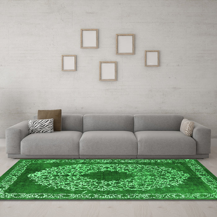 Machine Washable Oriental Green Industrial Area Rugs in a Living Room,, wshurb693grn