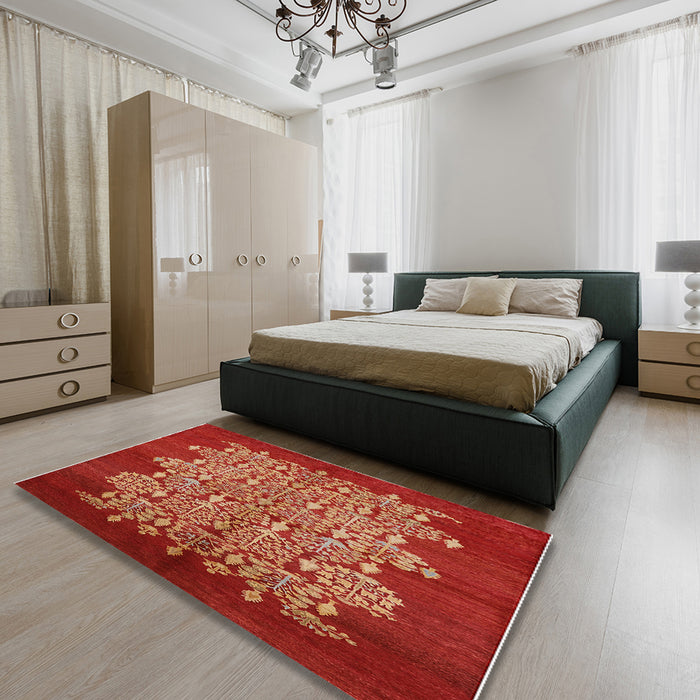 Mid-Century Modern Red Oriental Rug in a Bedroom, urb694