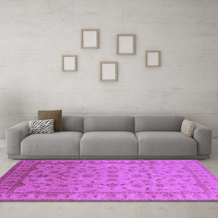 Machine Washable Oriental Purple Industrial Area Rugs in a Living Room, wshurb701pur