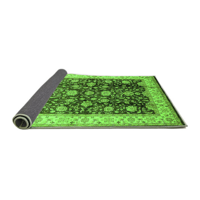 Sideview of Oriental Green Traditional Rug, urb702grn