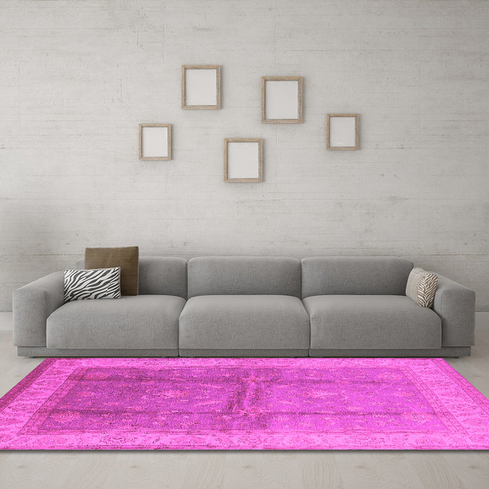 Machine Washable Oriental Pink Traditional Rug in a Living Room, wshurb703pnk
