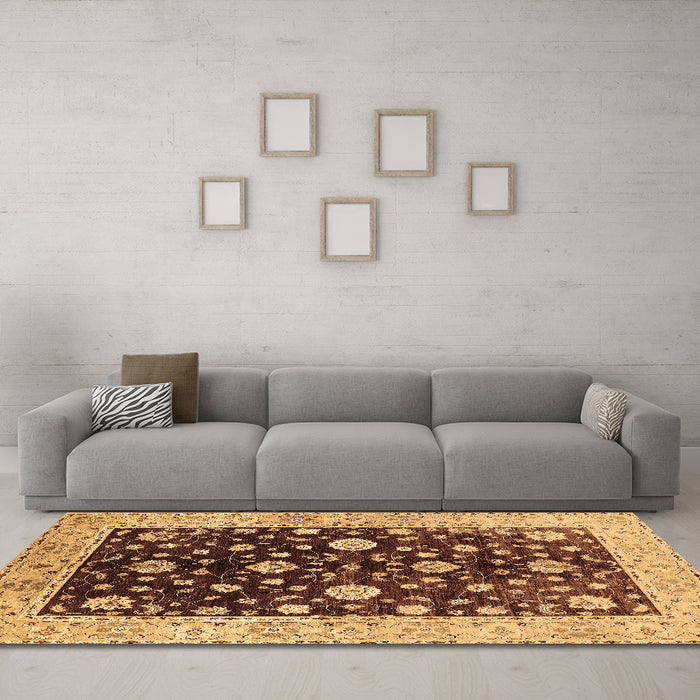 Machine Washable Oriental Brown Traditional Rug in a Living Room,, wshurb706brn