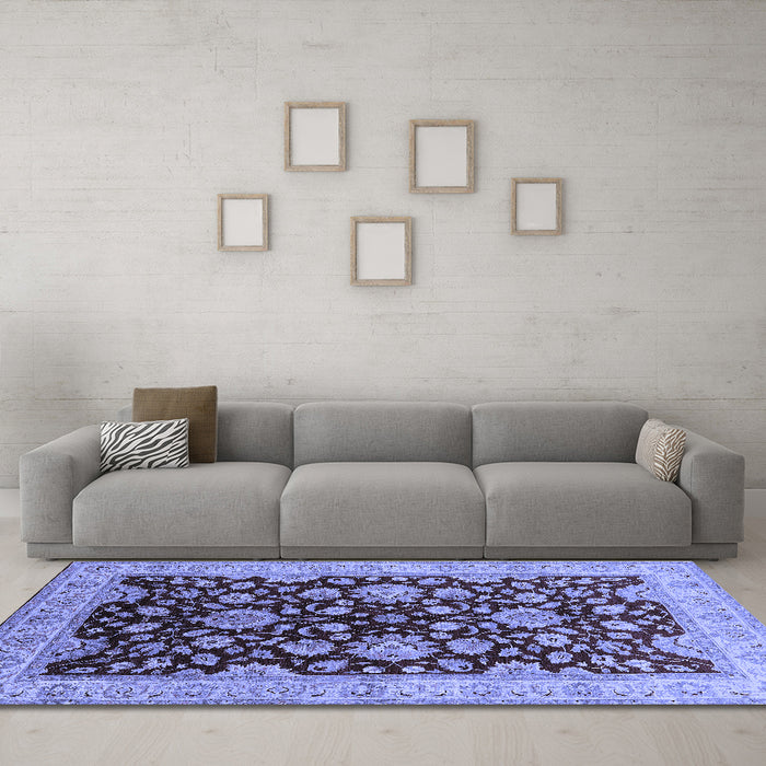 Machine Washable Oriental Blue Traditional Rug in a Living Room, wshurb707blu