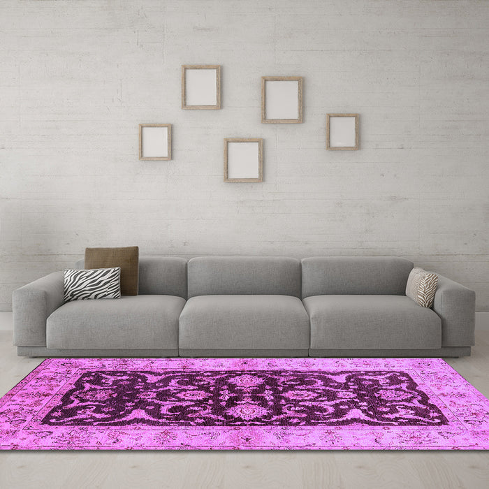 Machine Washable Oriental Purple Traditional Area Rugs in a Living Room, wshurb709pur