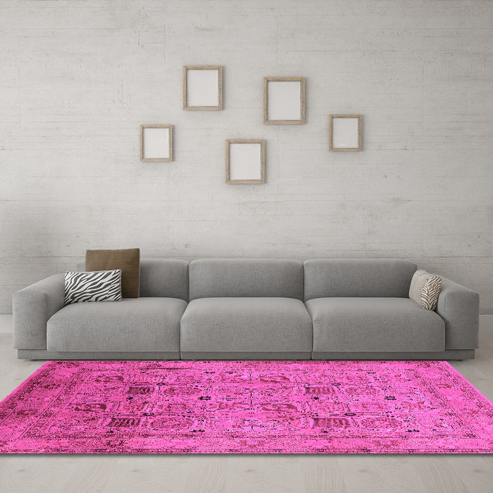 Machine Washable Oriental Pink Industrial Rug in a Living Room, wshurb711pnk