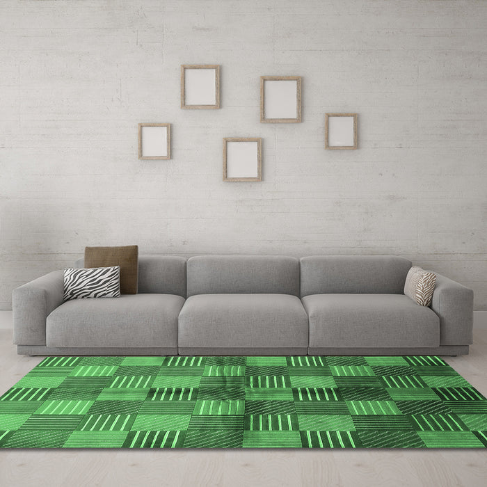 Machine Washable Oriental Emerald Green Industrial Area Rugs in a Living Room,, wshurb719emgrn