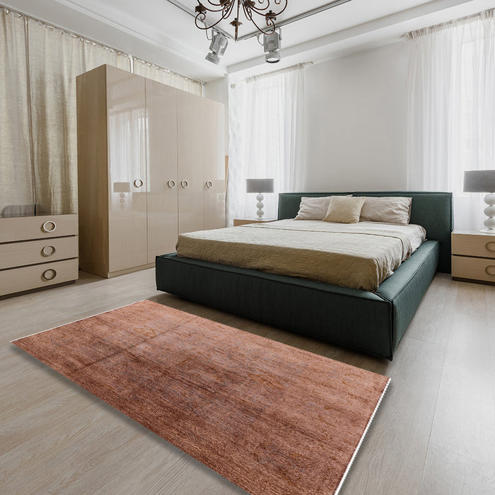 Mid-Century Modern Chestnut Red Oriental Rug in a Bedroom, urb726