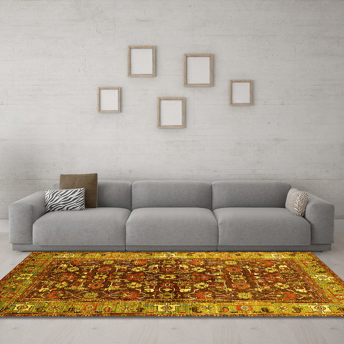 Machine Washable Oriental Yellow Industrial Rug in a Living Room, wshurb728yw