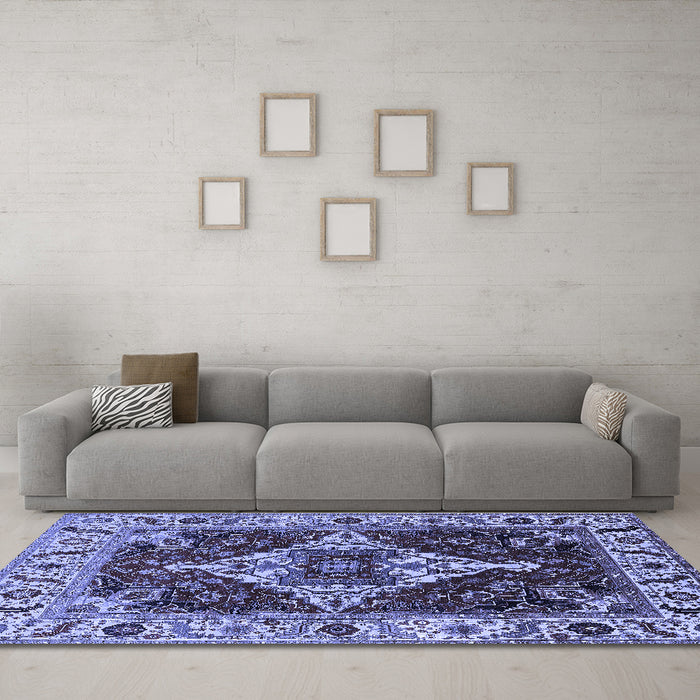 Machine Washable Oriental Blue Industrial Rug in a Living Room, wshurb729blu
