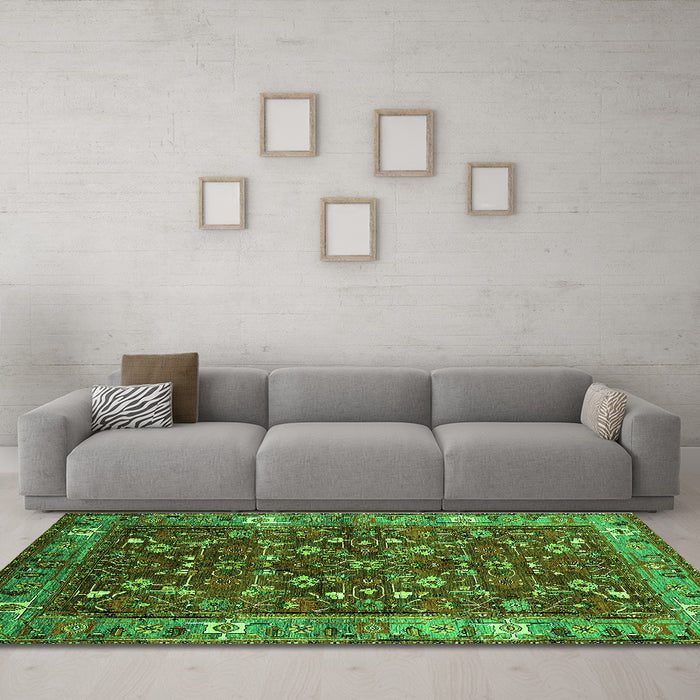 Machine Washable Oriental Green Industrial Area Rugs in a Living Room,, wshurb731grn