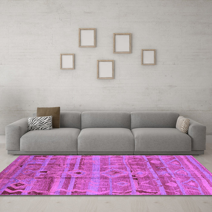 Machine Washable Oriental Purple Industrial Area Rugs in a Living Room, wshurb734pur