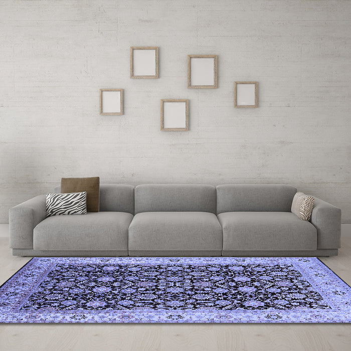 Machine Washable Oriental Blue Industrial Rug in a Living Room, wshurb737blu