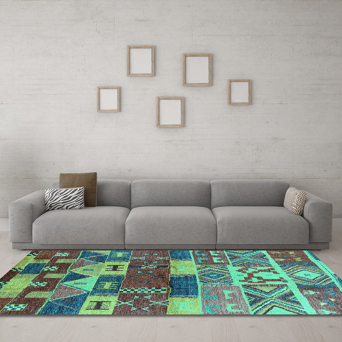 Machine Washable Oriental Turquoise Industrial Area Rugs in a Living Room,, wshurb738turq