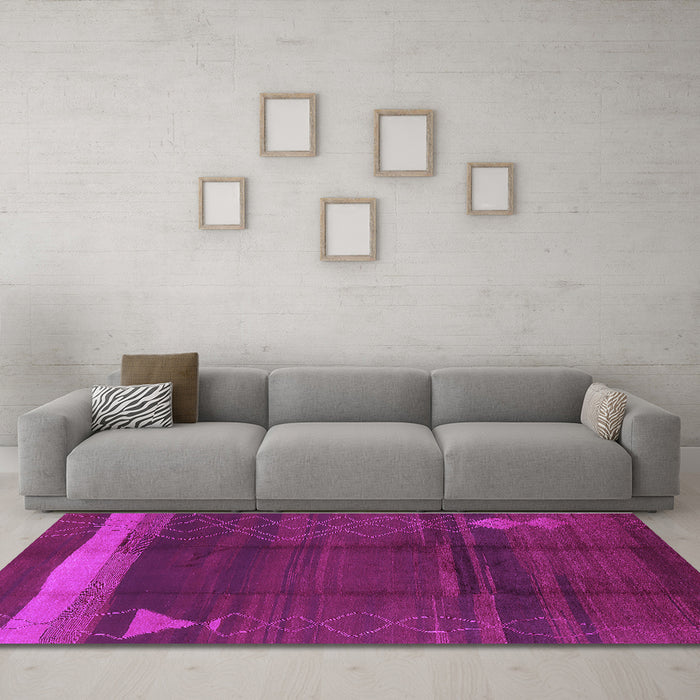 Machine Washable Oriental Purple Industrial Area Rugs in a Living Room, wshurb739pur