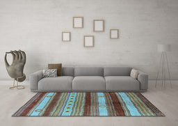 Machine Washable Oriental Light Blue Industrial Rug in a Living Room, wshurb740lblu