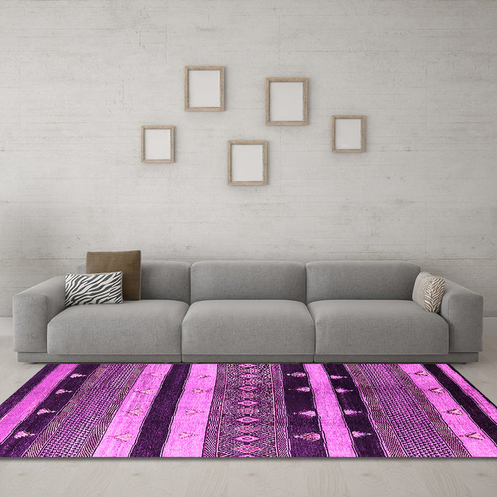 Machine Washable Oriental Pink Industrial Rug in a Living Room, wshurb745pnk
