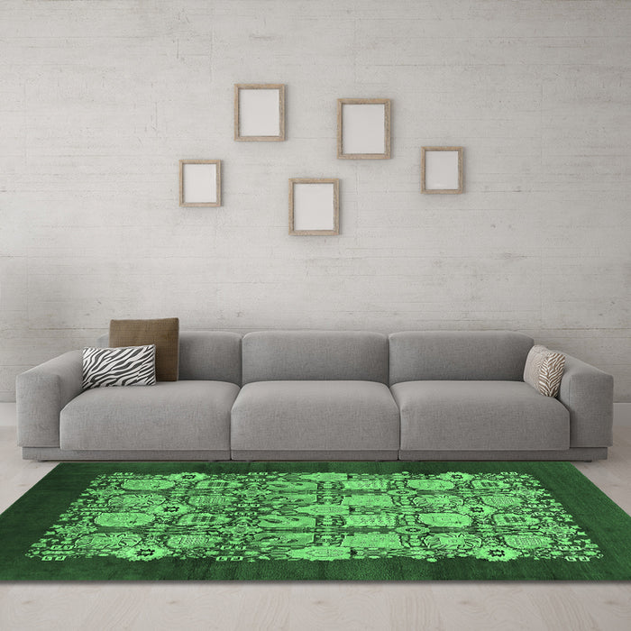 Machine Washable Oriental Emerald Green Industrial Area Rugs in a Living Room,, wshurb764emgrn
