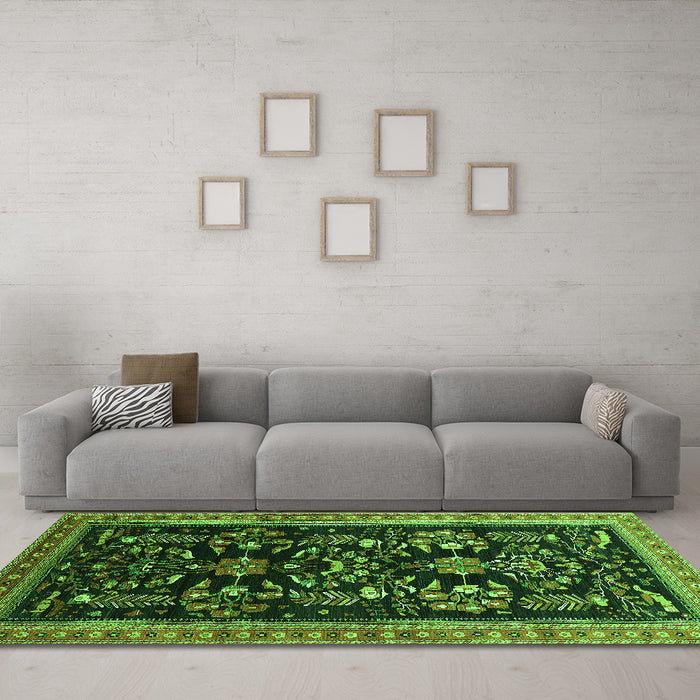 Machine Washable Oriental Green Industrial Area Rugs in a Living Room,, wshurb769grn