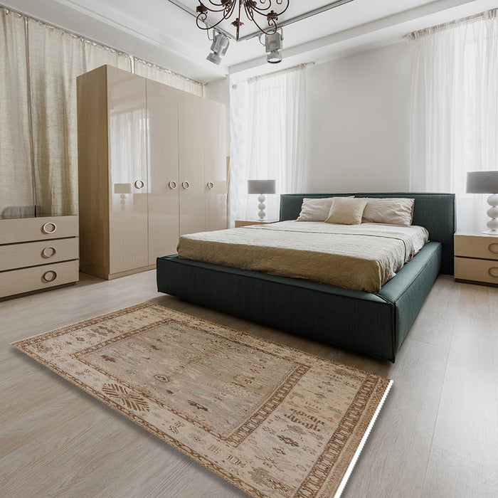 Mid-Century Modern Brown Oriental Rug in a Bedroom, urb772