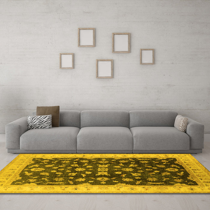 Machine Washable Oriental Yellow Traditional Rug in a Living Room, wshurb774yw