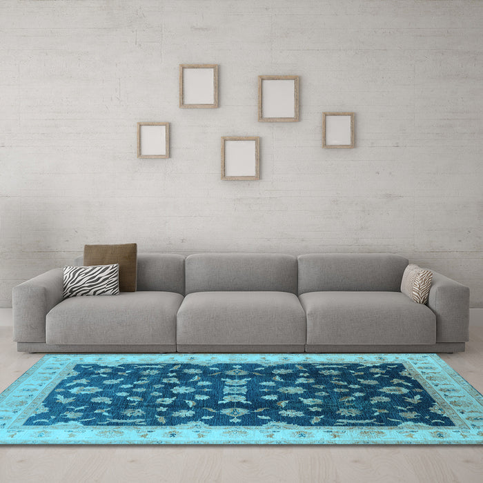 Machine Washable Oriental Light Blue Traditional Rug in a Living Room, wshurb774lblu