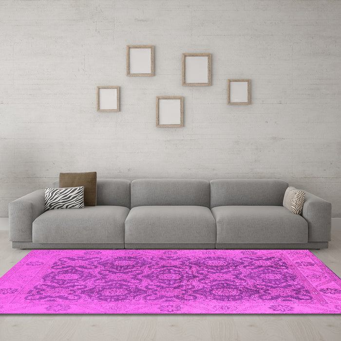 Machine Washable Oriental Pink Traditional Rug in a Living Room, wshurb779pnk