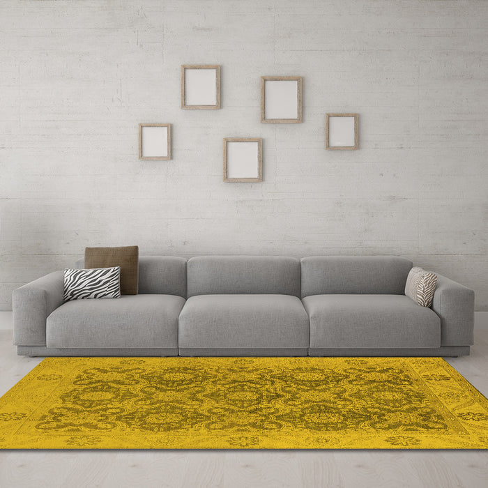 Machine Washable Oriental Yellow Traditional Rug in a Living Room, wshurb779yw