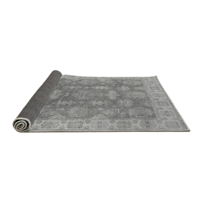 Sideview of Oriental Gray Traditional Rug, urb784gry