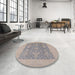 Round Mid-Century Modern Gunmetal Gray Oriental Rug in a Office, urb787