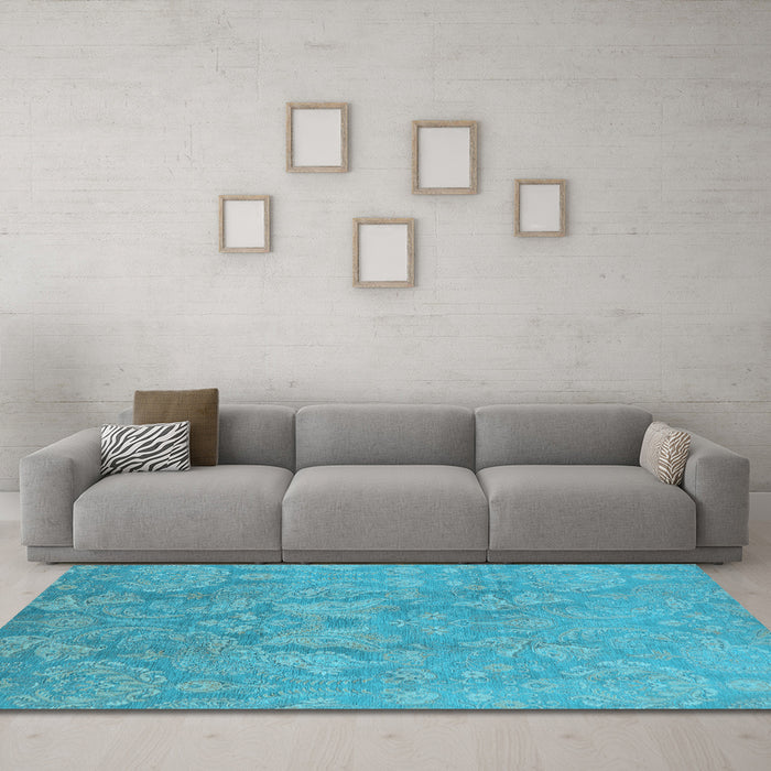 Machine Washable Oriental Light Blue Industrial Rug in a Living Room, wshurb788lblu