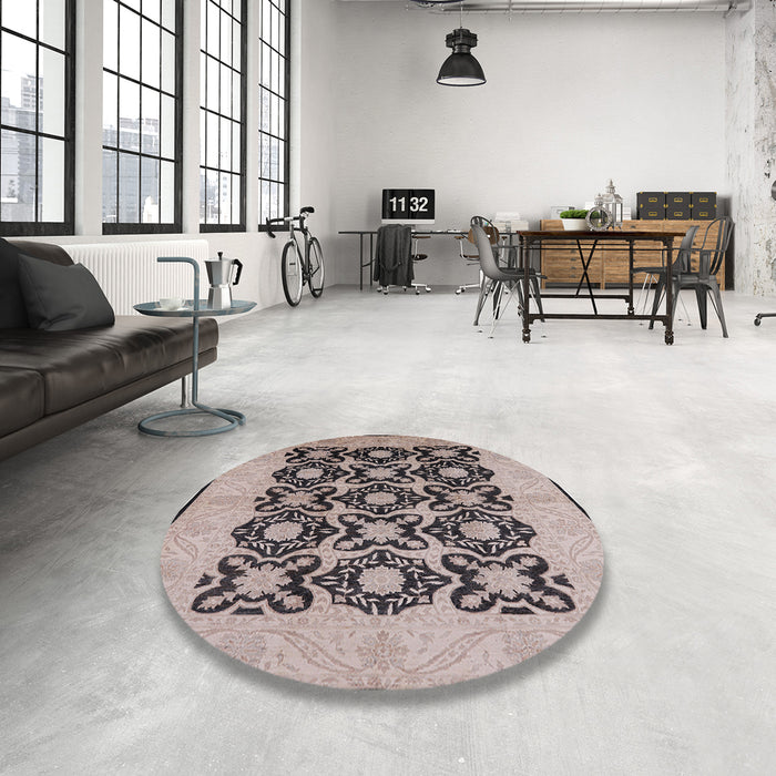 Round Mid-Century Modern Rose Pink Oriental Rug in a Office, urb789