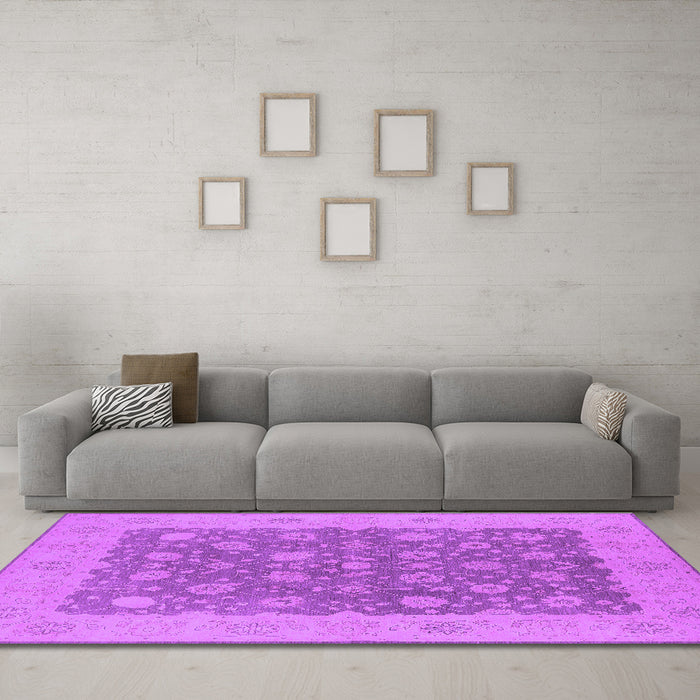 Machine Washable Oriental Purple Traditional Area Rugs in a Living Room, wshurb792pur