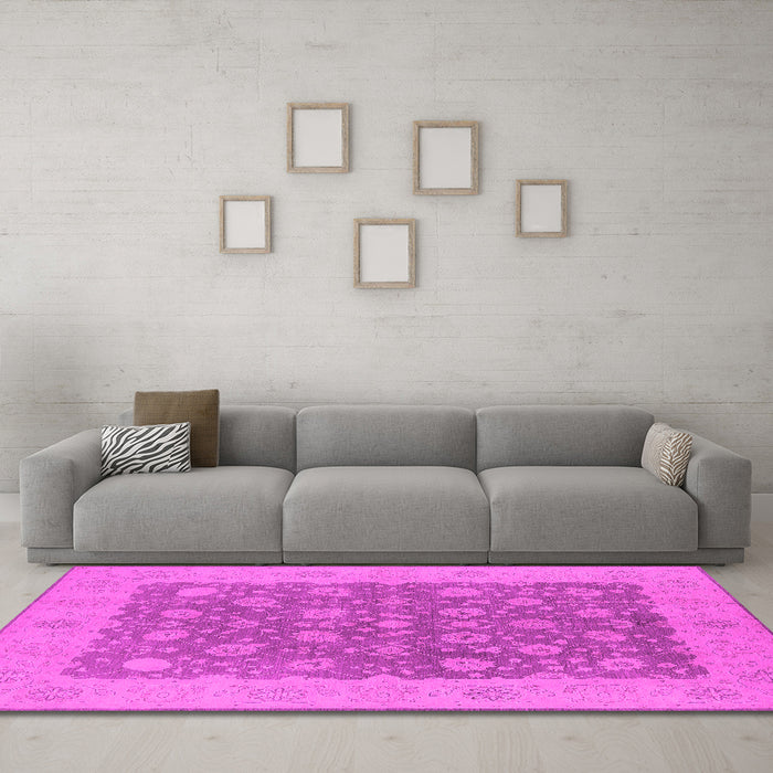 Machine Washable Oriental Pink Traditional Rug in a Living Room, wshurb792pnk