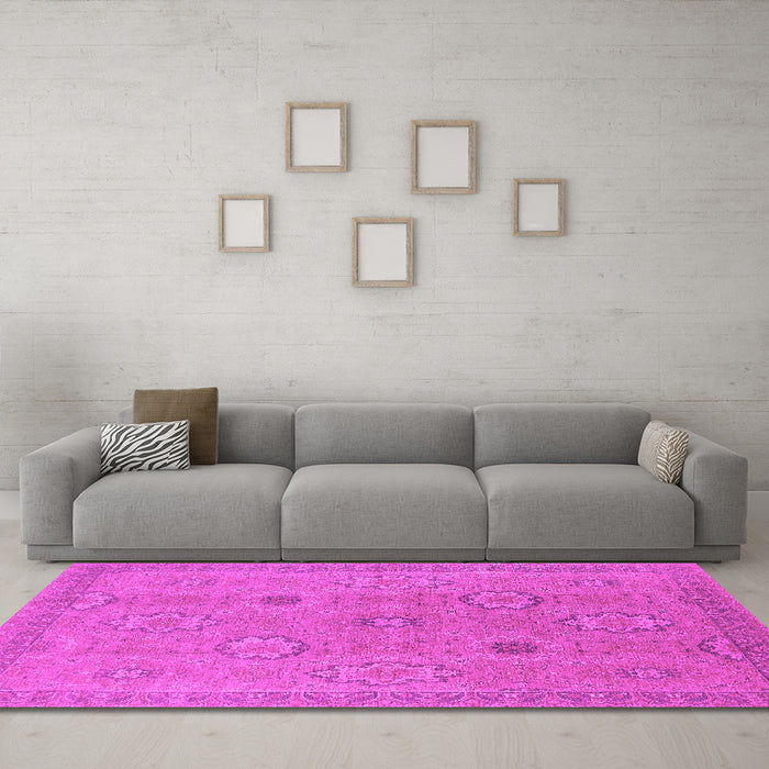 Machine Washable Oriental Pink Traditional Rug in a Living Room, wshurb798pnk