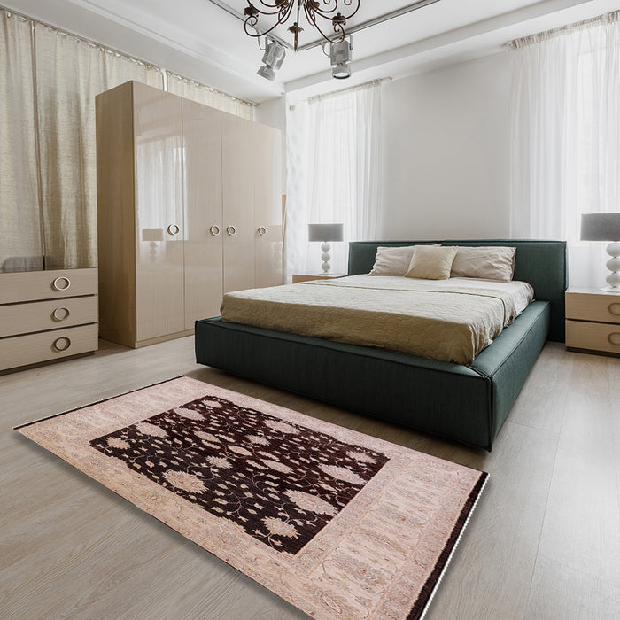 Mid-Century Modern Rose Pink Oriental Rug in a Bedroom, urb799