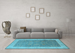 Machine Washable Oriental Light Blue Traditional Rug in a Living Room, wshurb800lblu