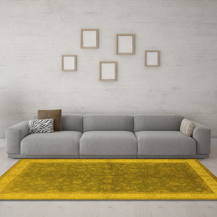 Machine Washable Oriental Yellow Industrial Rug in a Living Room, wshurb803yw