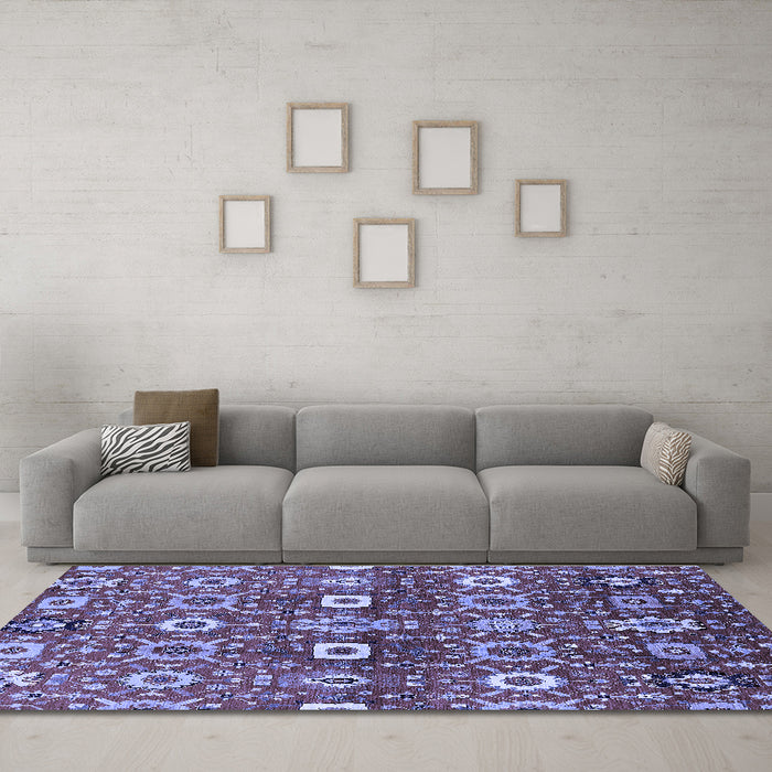 Machine Washable Oriental Blue Industrial Rug in a Living Room, wshurb807blu