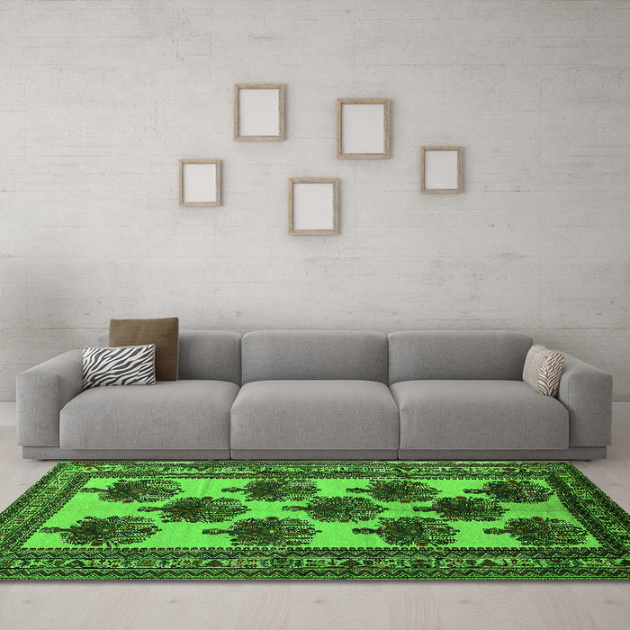 Machine Washable Oriental Green Industrial Area Rugs in a Living Room,, wshurb809grn